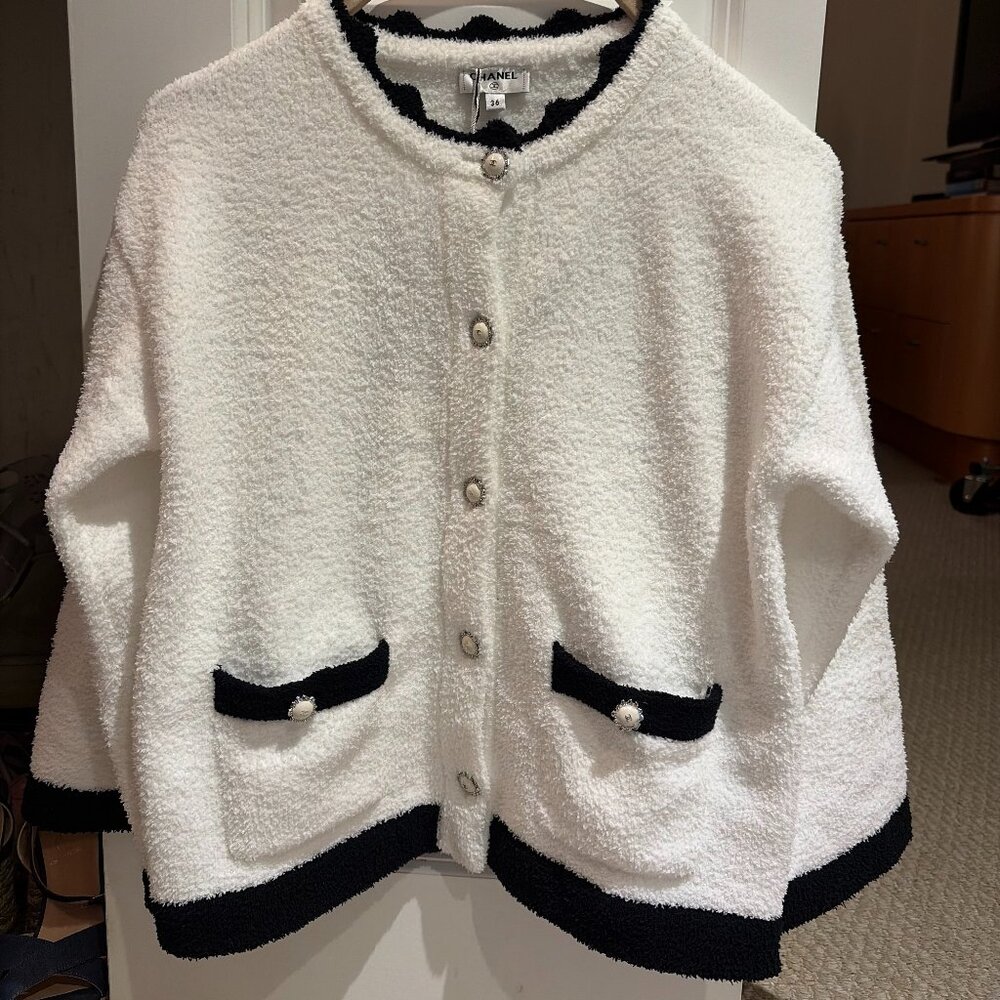 chanel cardigan